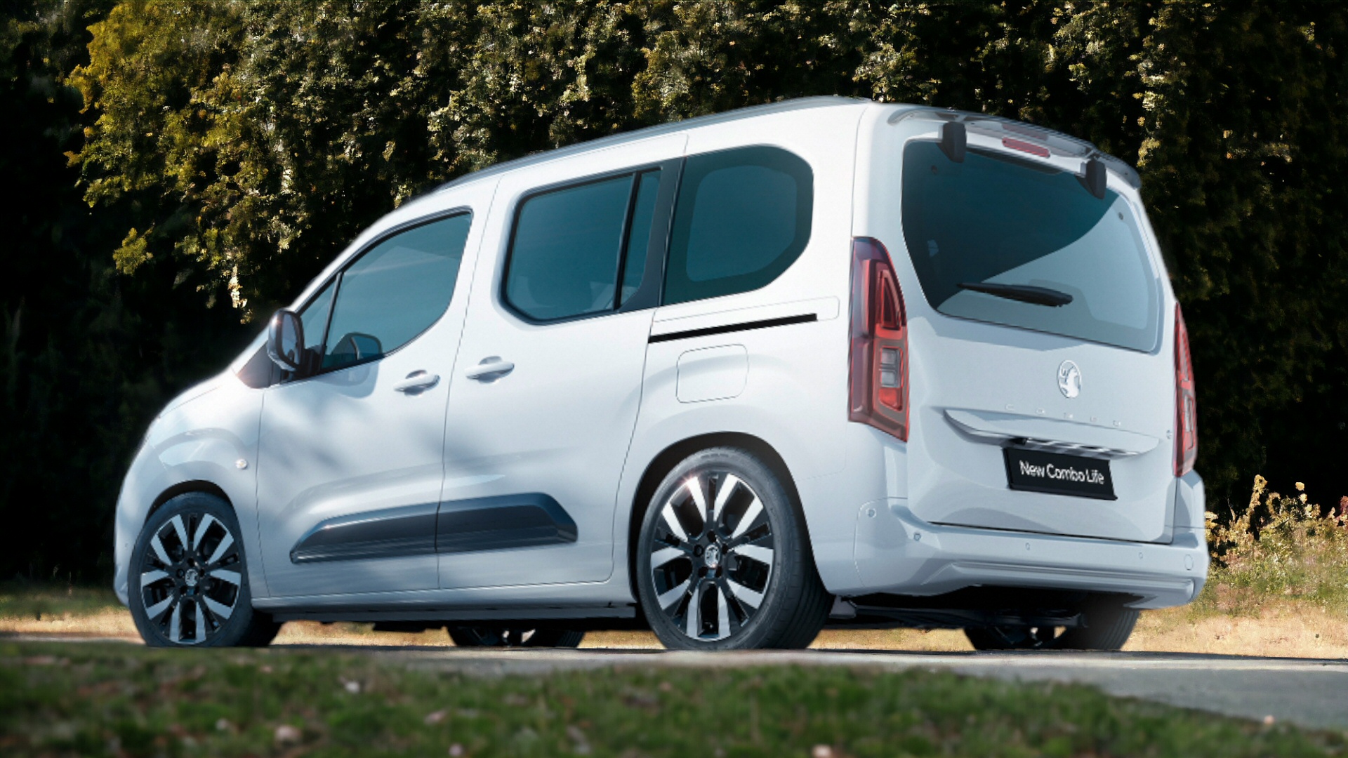 New Vauxhall Combo-Life Electric