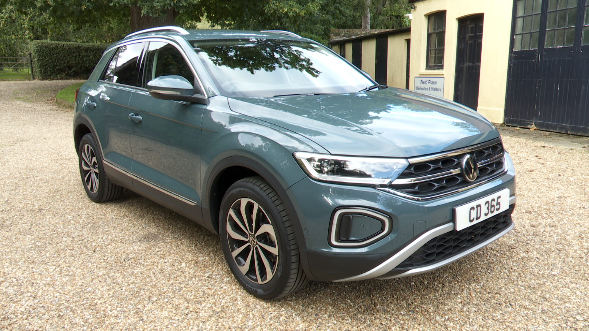 Volkswagen T-Roc 2022 review – A tech overhaul for VW's small SUV