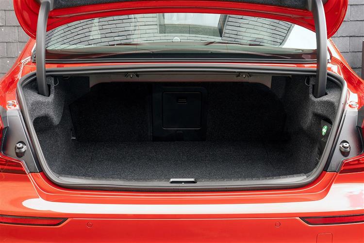 Volvo S60 2 0 T8 Hybrid R Design Plus 4dr Awd Auto Leasing Deals